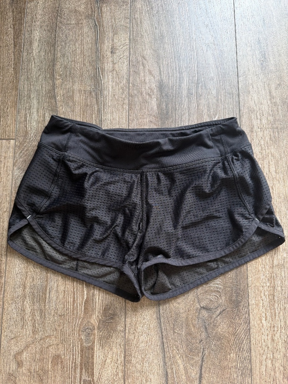 Ivivva (by Lululemon) Speedy Short / Speedy Mesh Short. - Size 12